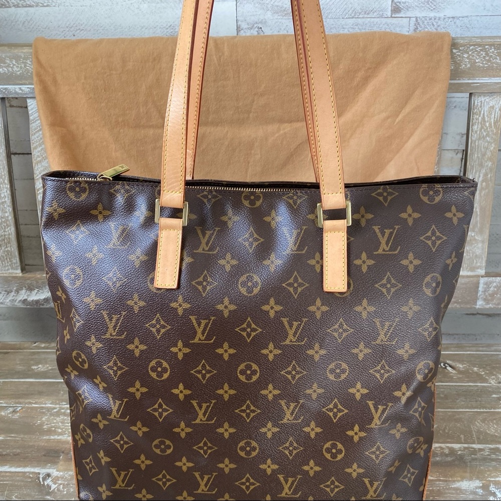 Louis Vuitton Cabas Mezzo Like New!!